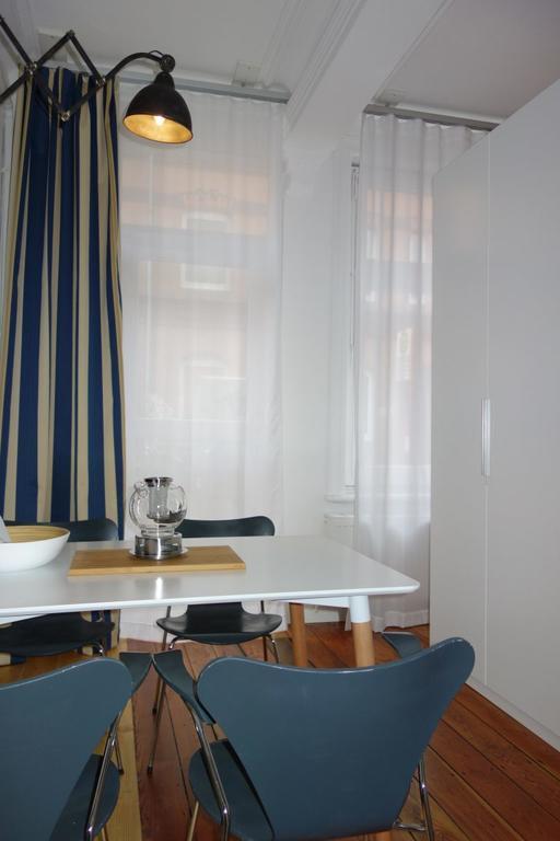 Urban Stay Hamburg - Apartments Mitten Im Herzen Von Ottensen Exteriör bild